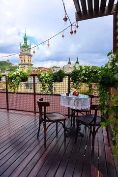 An empty table in a restaurant. Lviv Foto stock