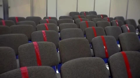 Empty tables in conference hall with no people for business meeting office 스톡 동영상 334027413