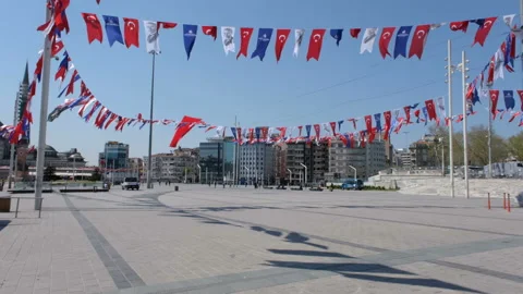 Empty Taksim Square after precautions against coronavirus (Covid-19). Stock Footage 130397423