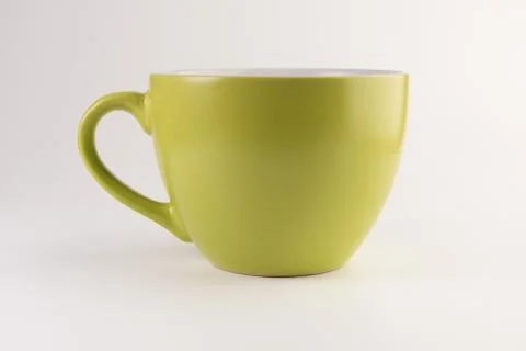 Empty tea cup or coffee mug isolated on white background Foto stock