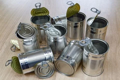 Empty tin cans - Food storage Stock Photos