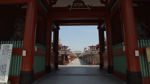 Empty tourism spot in Tokyo in mid April--3 Stock Footage 128410201