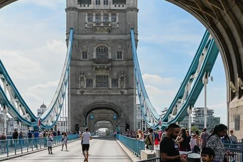 Empty Tower Bridge during day with no traffic Stock Photos