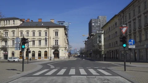 Empty traffic intersection with green yellow and red traffic light. Stock Footage 126573935