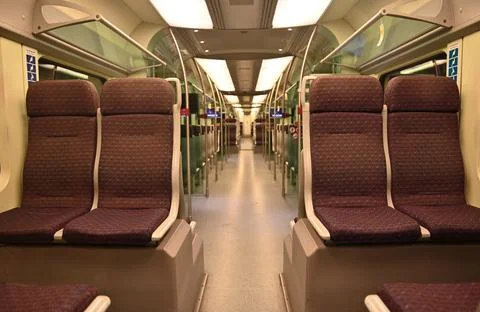 Empty train seats view - urban travel and commuting concept Foto stock