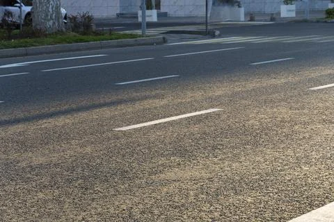 Empty Urban Road with Lane Markings Foto stock
