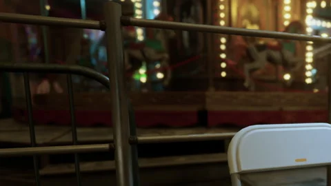 Empty view of carousel at amusement park during evening hours 스톡 동영상 345043012