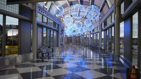 Empty walkway at O'Hare during COVID-19 Stock Footage 129285433