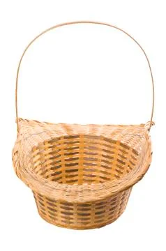 Empty Wicker Basket Isolated on White Background. Fotos de archivo