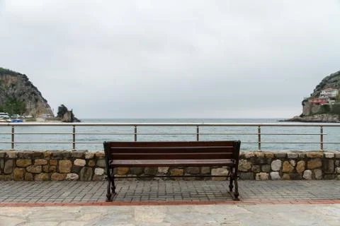 Empty wooden bench Stock Photos