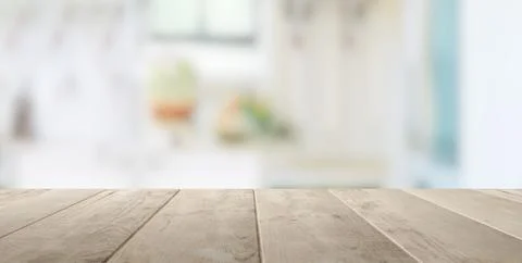 Empty wooden table top with out of focus lights bokeh rustic bright, white .. Illustrazione stock