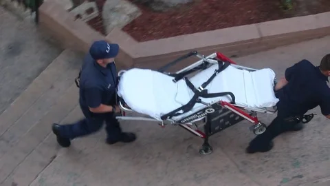 EMT with Stretcher 動画素材 76026944