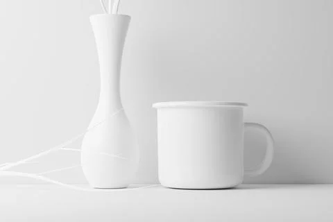 Enamel Mug 3D Rendering White Blank Mockup Illustrazione stock