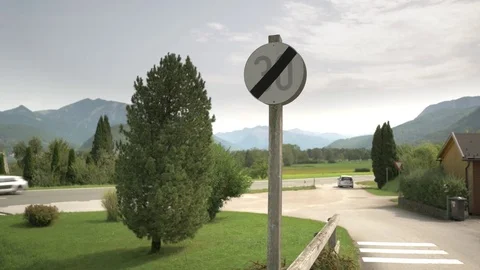 End of the 30kmph speed restriction sign. Video stock 79956161