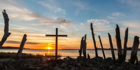 End of Day Cross Post Stock Photos