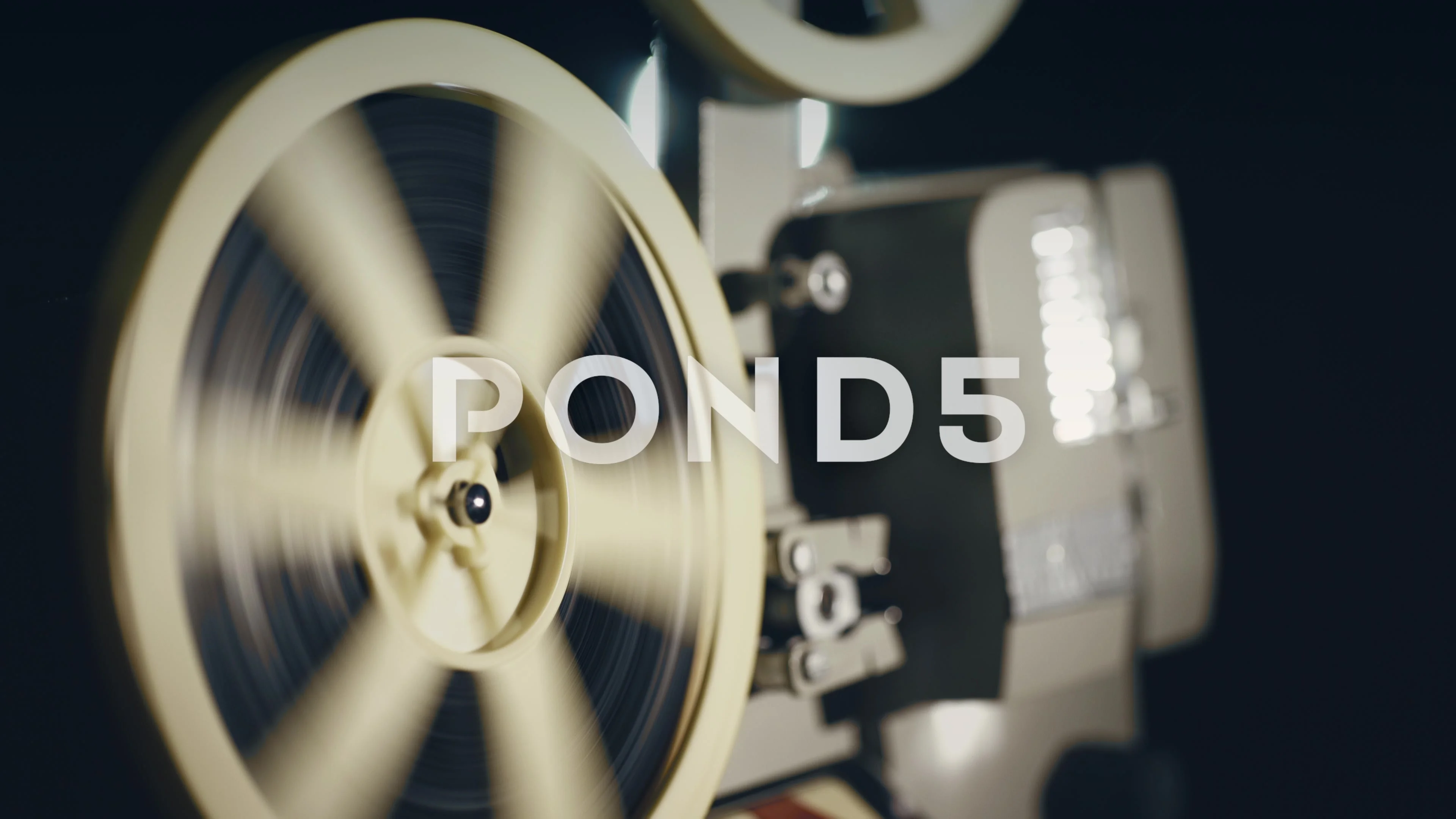 The end of the film, old movie projector, Stock Video
