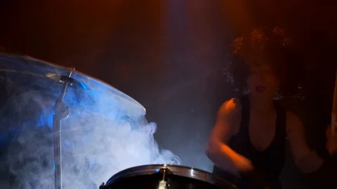 End performance of musician by drumroll on drum plate. Stock Footage 103667002