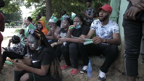 END SARS AND POLICE BRUTALITY PROTESTS IN NIGERIA Видео 141496512