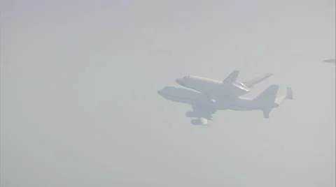 Endeavour Shuttle Sky Stock Footage 41475251