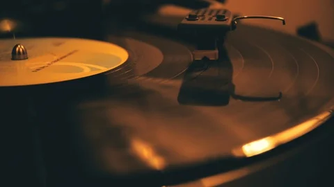 Endless Looping Video Of Vinyl Spinning On Record Player With Old Vintage Lo Stock Footage 125080979