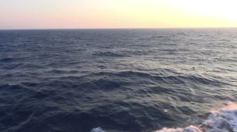 Endless Sea Stockbeeldmateriaal 48054057