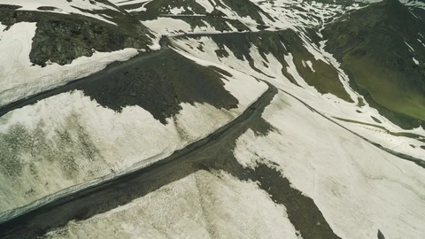 Enduro journey with Buggy car high in the Caucasian snowly winter mountains Vídeo Stock 87545449