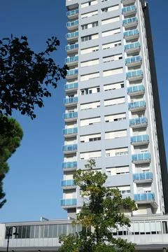 Energy requalification of a tower block. Stock-Fotos