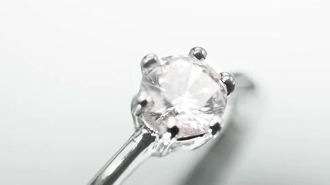 Engagement diamond ring rotating Stock Footage 169589358