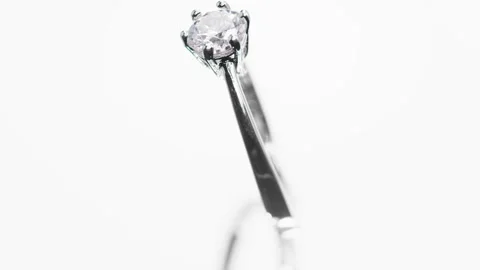 Engagement diamond ring rotating, seamless loop Stock Footage 169580749
