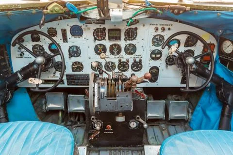 Engine Controls and other devices in the cockpit Foto stock