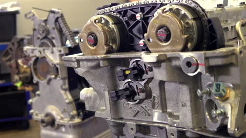 Engine flyover Video stock 292901197