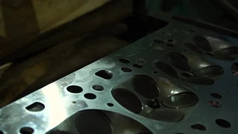 Engine head repair Video stock 178482616