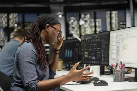 Engineer disappointed after noticing error in machine learning code Stockfoto's