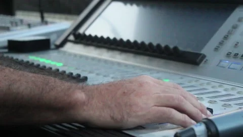 Engineer Video stock 171032872