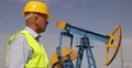 Engineer Looking Oil Field Supervise Extracting Pump Management Experience Job 4k or 4k+ Resolution