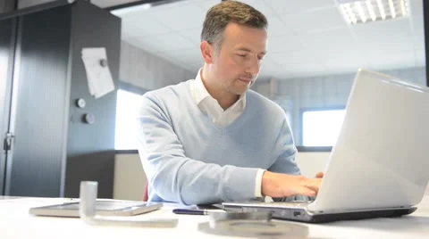 Engineer in office working on laptop computer Stock-Footage 46766071