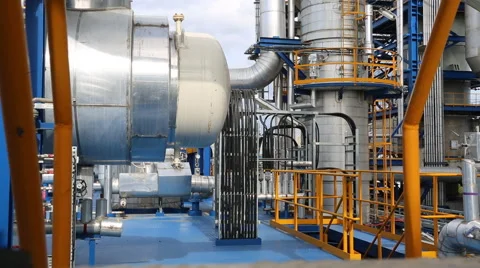 Engineer in process area of petroleum refinery plant Stock Footage 54958185