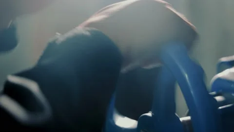 Engineer quickly opening or closing a large industrial water or gas supply valve Vídeo Stock 158355315