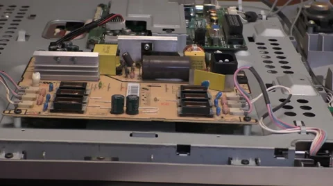 Engineer screwing pcb to the frame Vídeo Stock 56513897