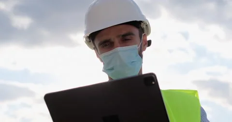 Engineer with a tablet. Stock Footage 140386963