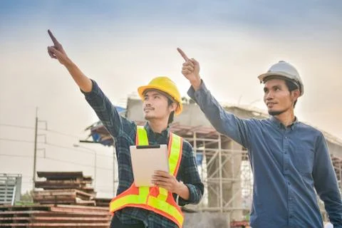 Engineer talking with Foreman  Construction site background architecture prof Stock Photos