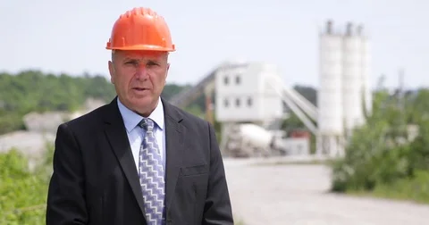 Engineer Talking Front Camera Looking Questions Answer Industrial Area Man Speak 스톡 동영상 83650232