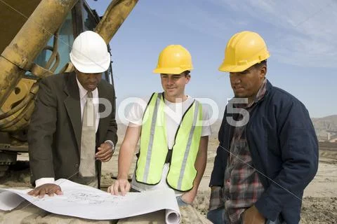 Engineer Workers In Discussion At Site Stock Photos