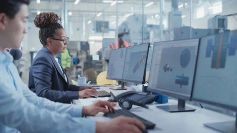 Engineer Working on Computer in Office 스톡 동영상 201508213