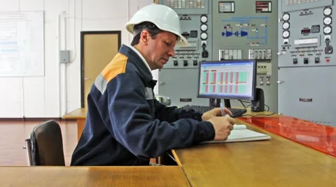 Engineer At Workplace Part1 Stockbeeldmateriaal 8659504