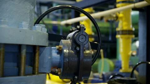 Engineering, Industry, Indoors, Day, Medium Shot, Panning, 10 Seconds Or Video stock 94018302