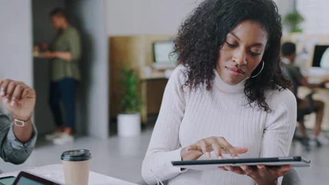 Engineering, meeting and 3d tablet design on screen for idea, innovation and ai 스톡 동영상 226676016