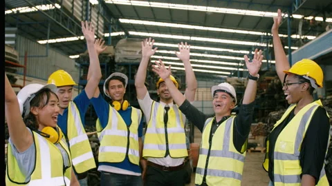 Engineering people are Hand coordination in heavy factory industry , engineer Vídeos de archivo 151345562