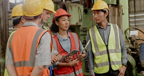 Engineering team Electrical technicians and inspectors Multi ethnic hold meeting Stock Footage 172537282