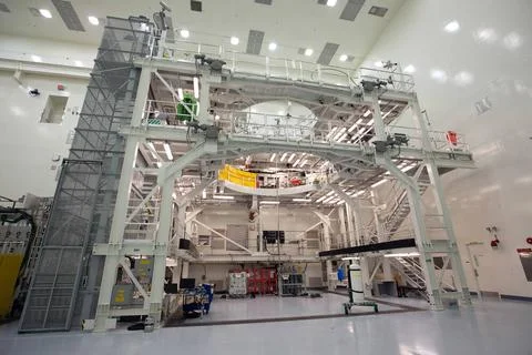 Engineers and technicians completed verification and validation testing of... Foto stock